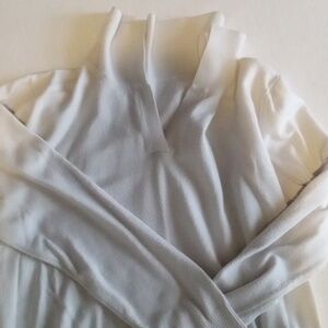 White long sleeve, collar shirt